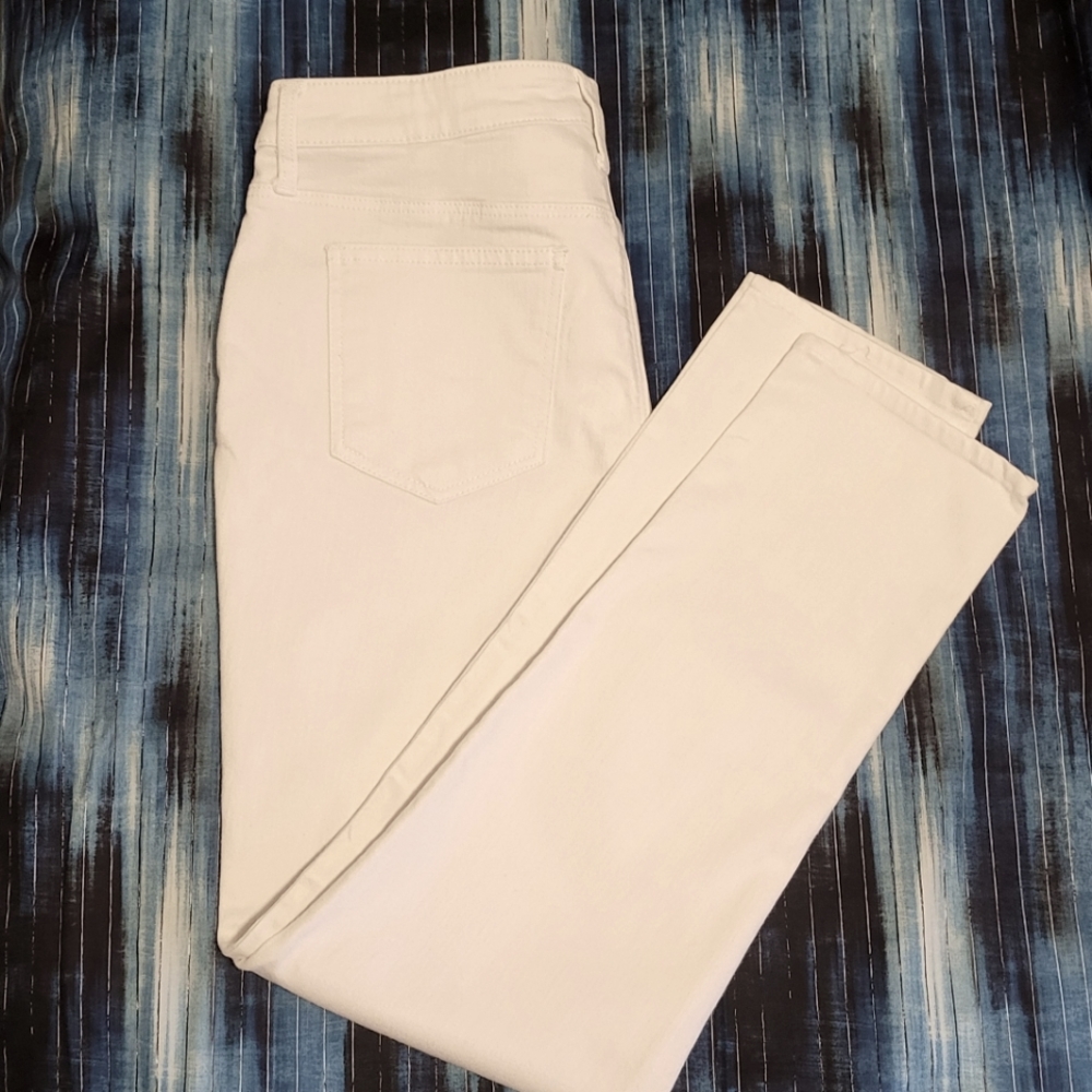 Chico's So Slimming Girlfriend Slim Leg Ankle Jeans, White Size 8r